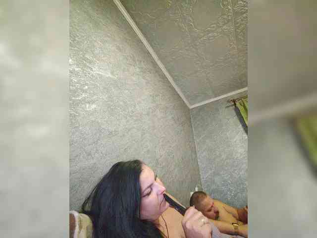 Cleopatra1990 webcam