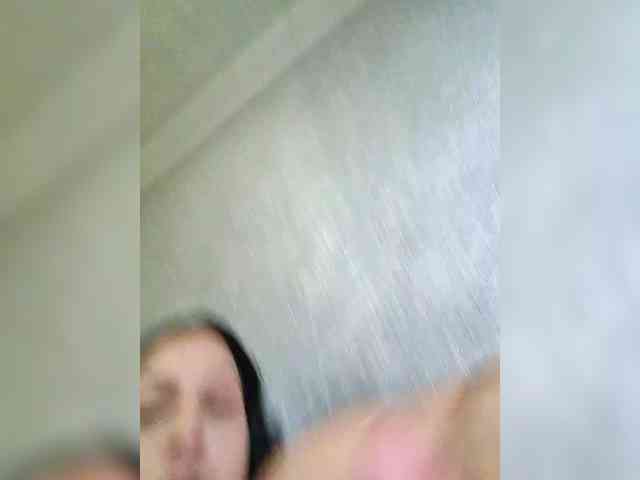 Cleopatra1990 webcam