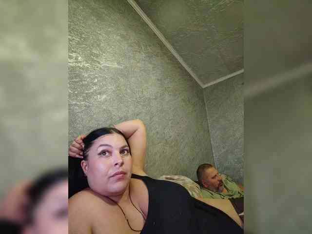 Cleopatra1990 webcam