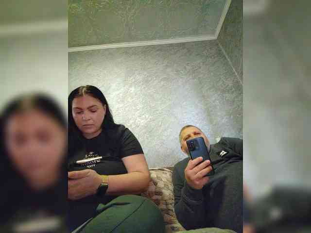 Cleopatra1990 webcam