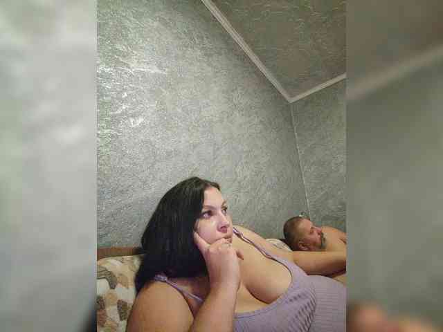 Cleopatra1990 webcam