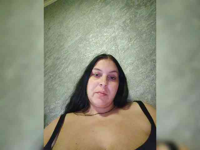 Cleopatra1990 webcam