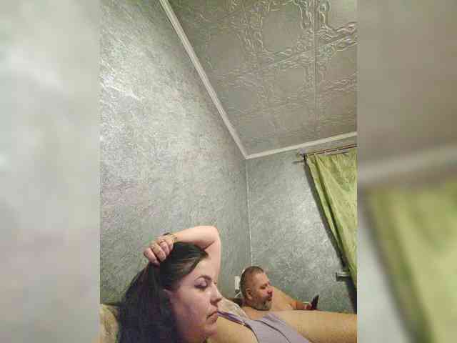 Cleopatra1990 webcam