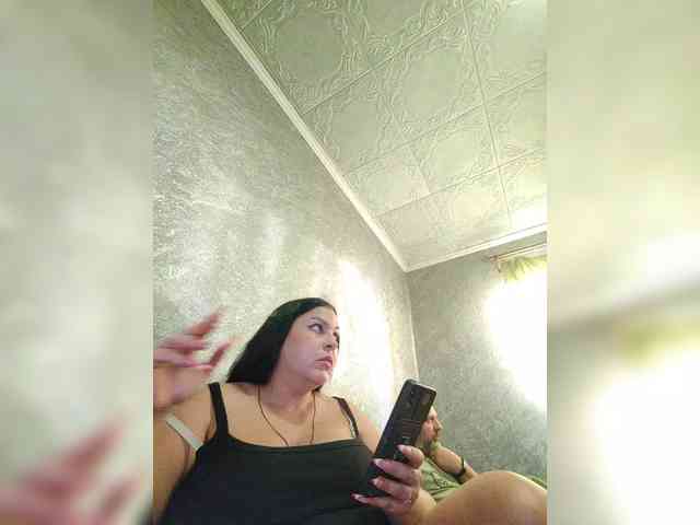 Cleopatra1990 webcam