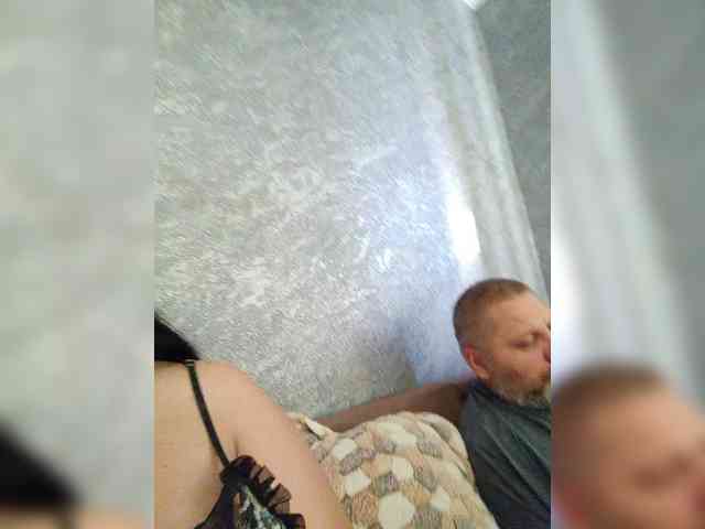 Cleopatra1990 webcam