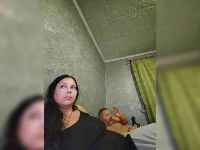 Cleopatra1990 webcam