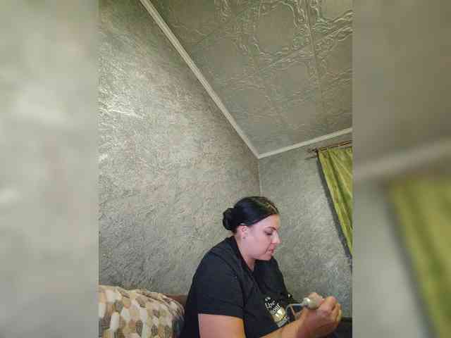 Cleopatra1990 webcam