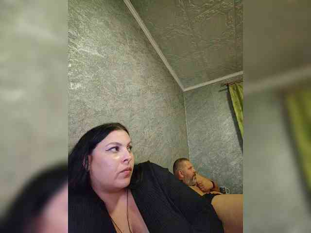 Cleopatra1990 webcam