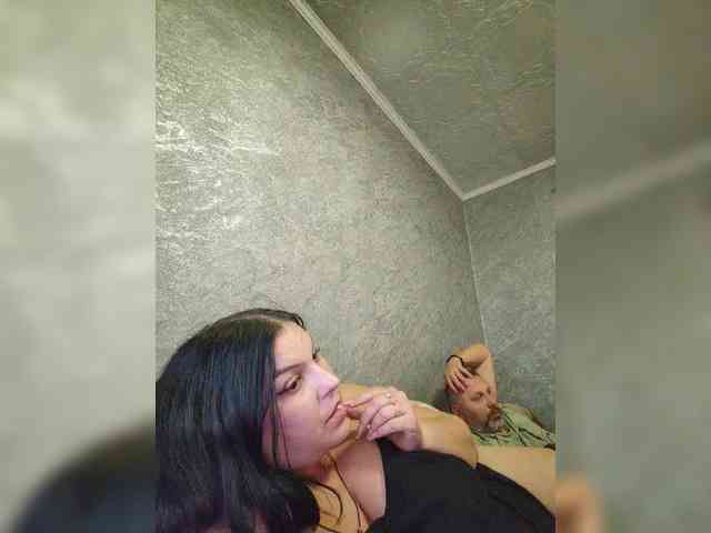 Cleopatra1990 webcam