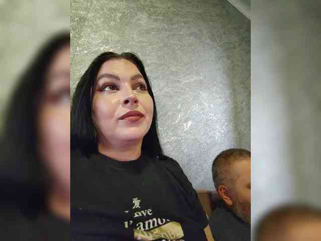 Cleopatra1990 webcam