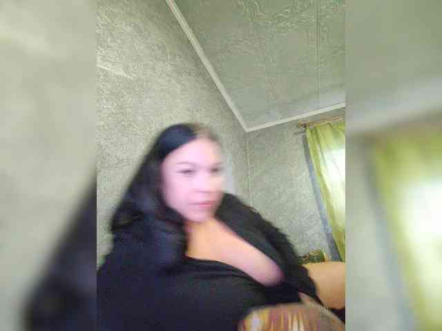 Cleopatra1990 webcam