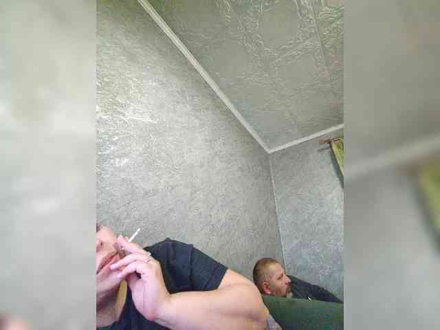 Cleopatra1990 webcam