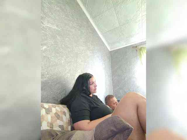 Cleopatra1990 webcam