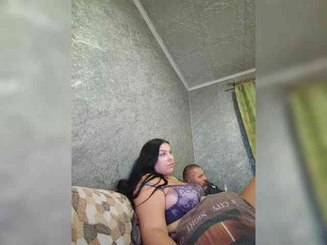 Cleopatra1990 webcam