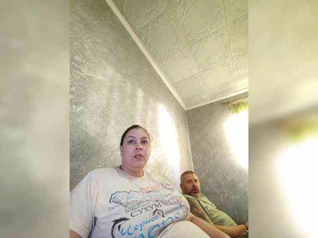 Cleopatra1990 webcam