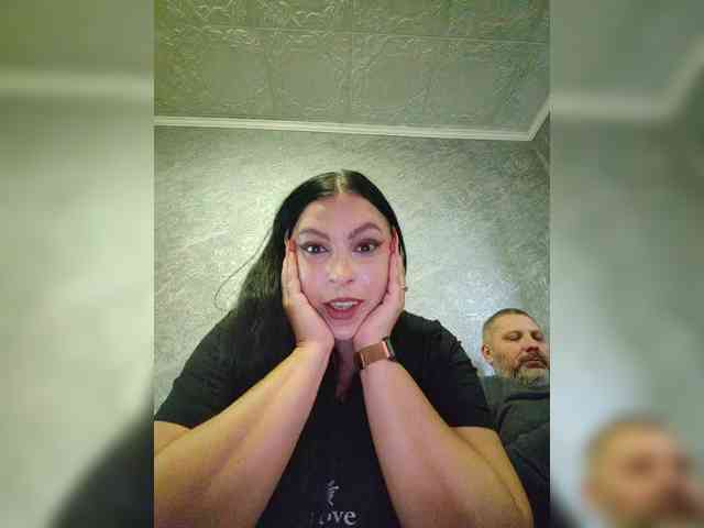 Cleopatra1990 webcam