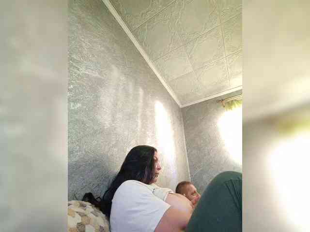 Cleopatra1990 webcam