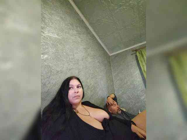 Cleopatra1990 webcam
