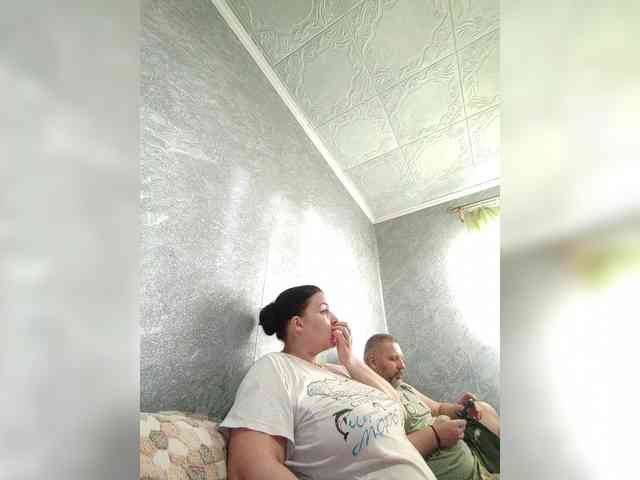 Cleopatra1990 webcam