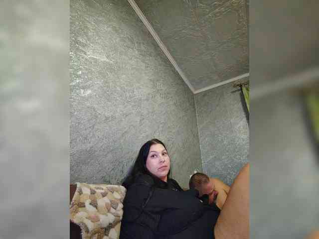 Cleopatra1990 webcam