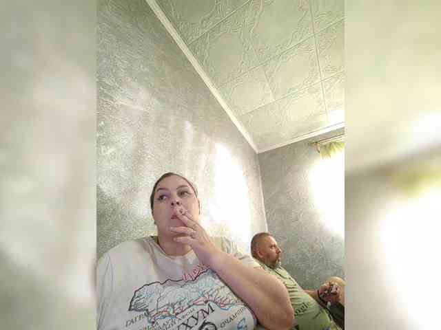 Cleopatra1990 webcam