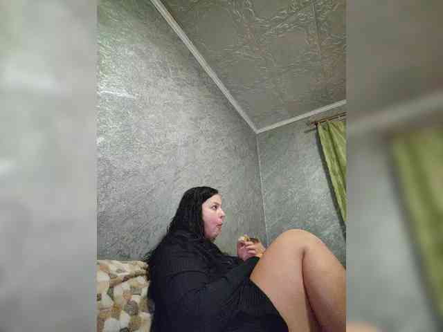 Cleopatra1990 webcam