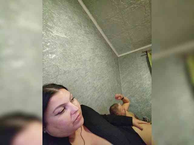 Cleopatra1990 webcam