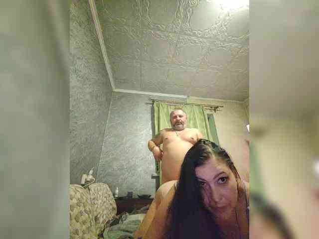 Cleopatra1990 webcam