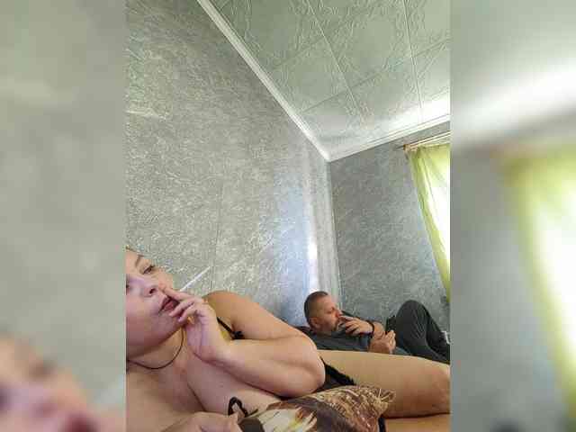 Cleopatra1990 webcam