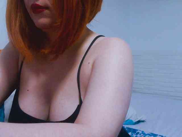CrazyMary777 webcam