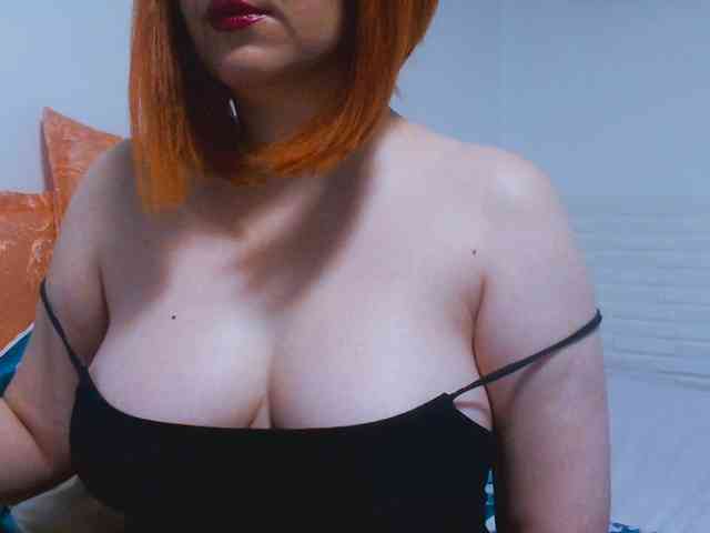 CrazyMary777 webcam