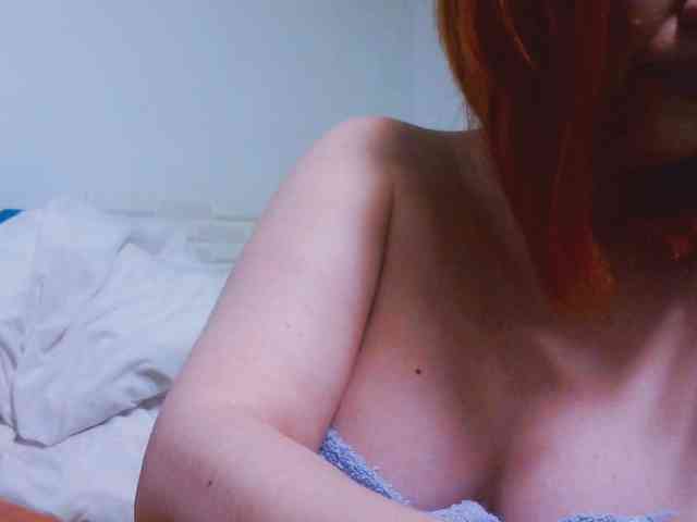 CrazyMary777 webcam