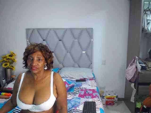 matureflirt69 webcam