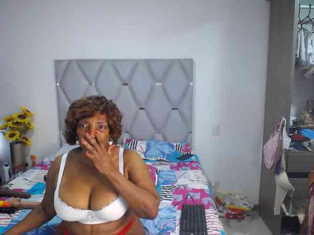 matureflirt69 webcam