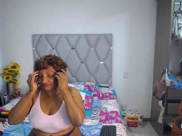 matureflirt69 webcam