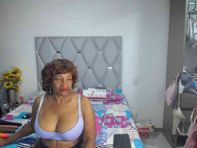 matureflirt69 webcam