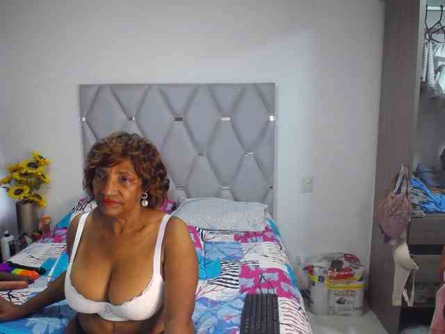 matureflirt69 webcam