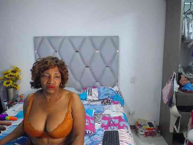 matureflirt69 webcam