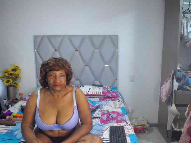 matureflirt69 webcam