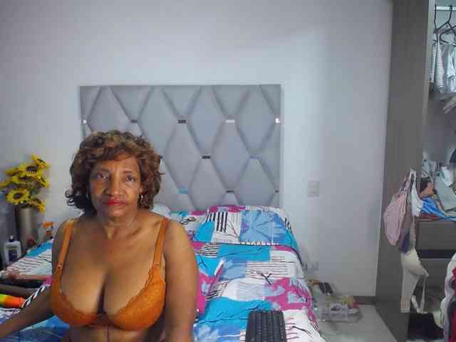 matureflirt69 webcam