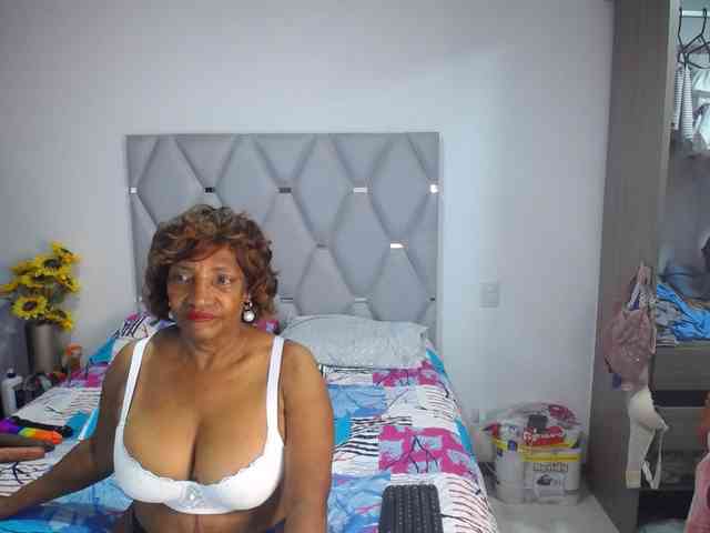 matureflirt69 webcam