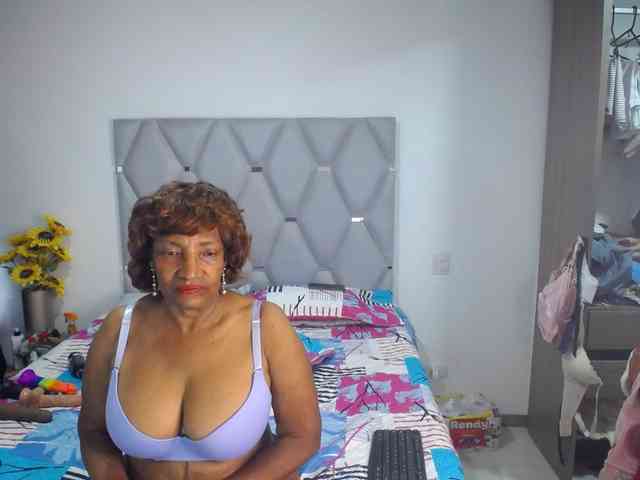 matureflirt69 webcam