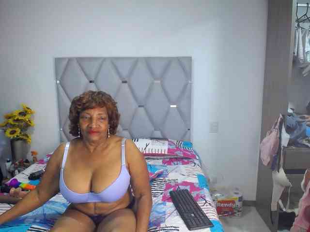 matureflirt69 webcam