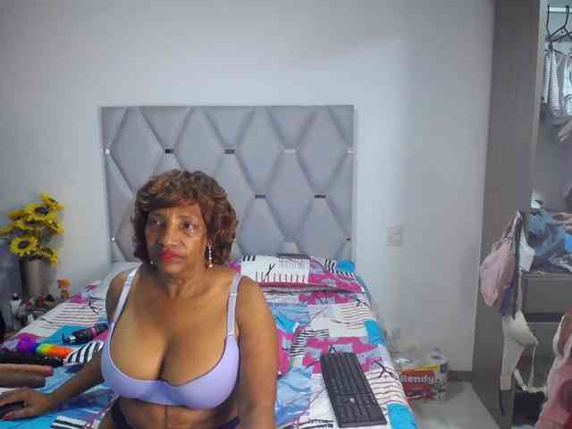 matureflirt69 webcam