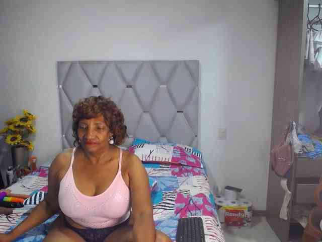 matureflirt69 webcam
