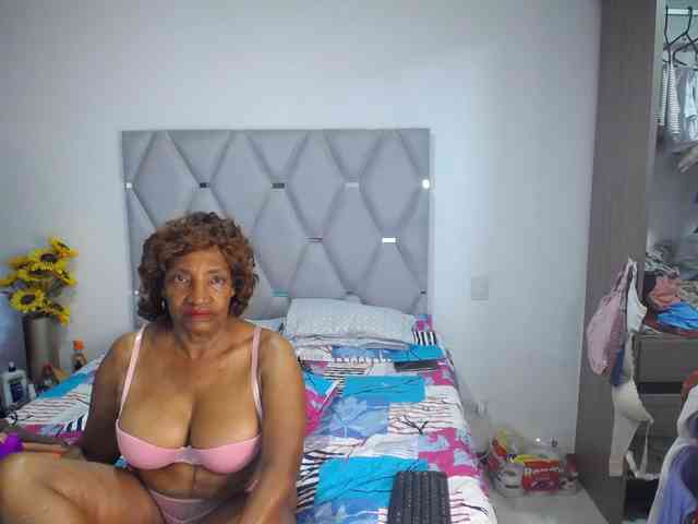 matureflirt69 webcam