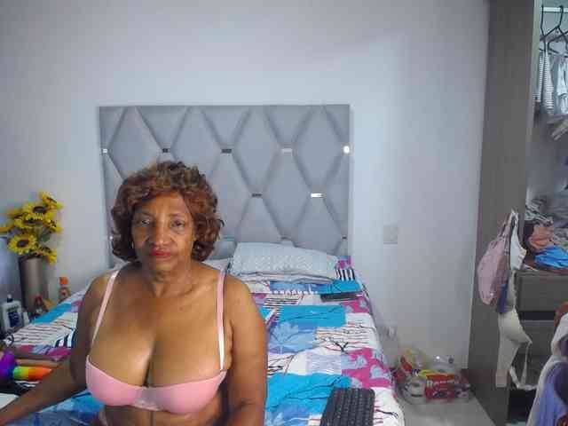 matureflirt69 webcam