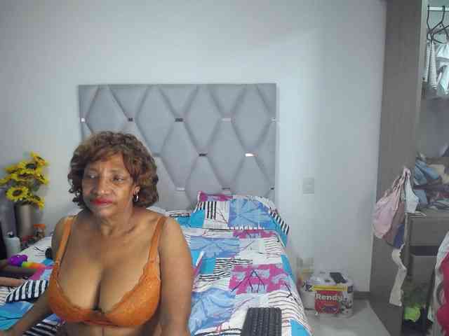 matureflirt69 webcam