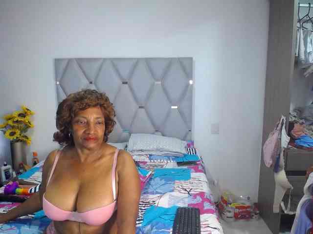 matureflirt69 webcam