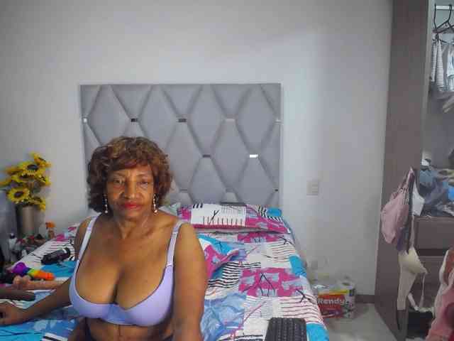 matureflirt69 webcam